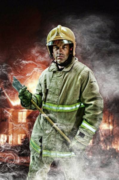 Photograph Kevin Sharpe  Firefighter on One Eyeland
